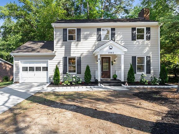 3rd image of 1002 Apache Ln