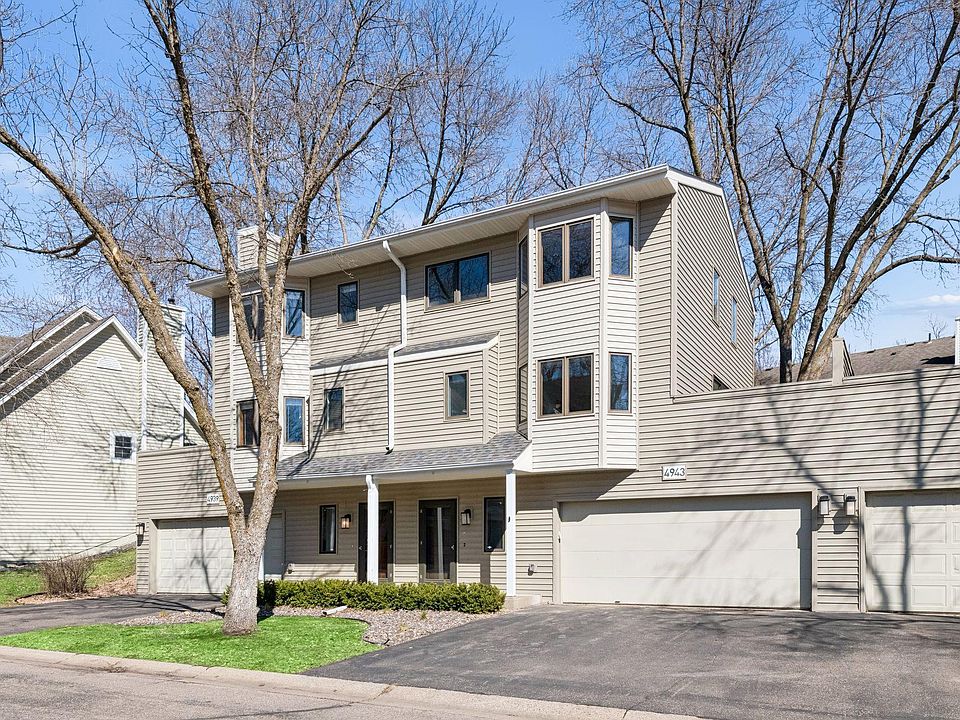 1st image of 4943 Bayswater Rd
