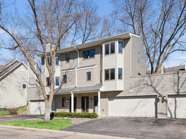 4943 Bayswater Rd, Minnetonka, MN 55345