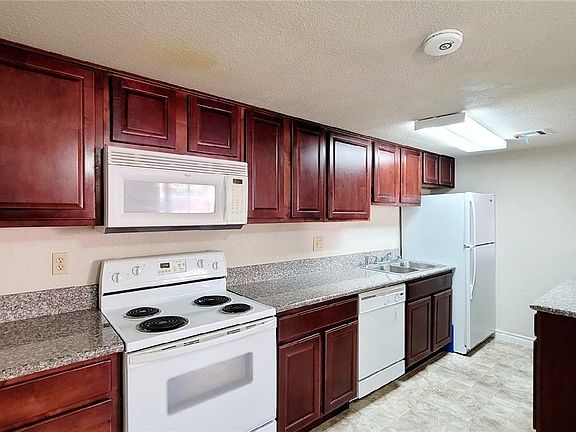 5th image of 5134 River Glen Dr Unit 239