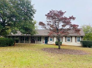 160 Stayman Dr, Roswell, GA 30075