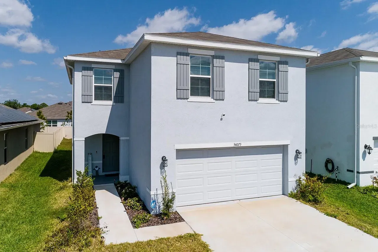 4 bed, 2007 sqft, $3,100 — Photo 1