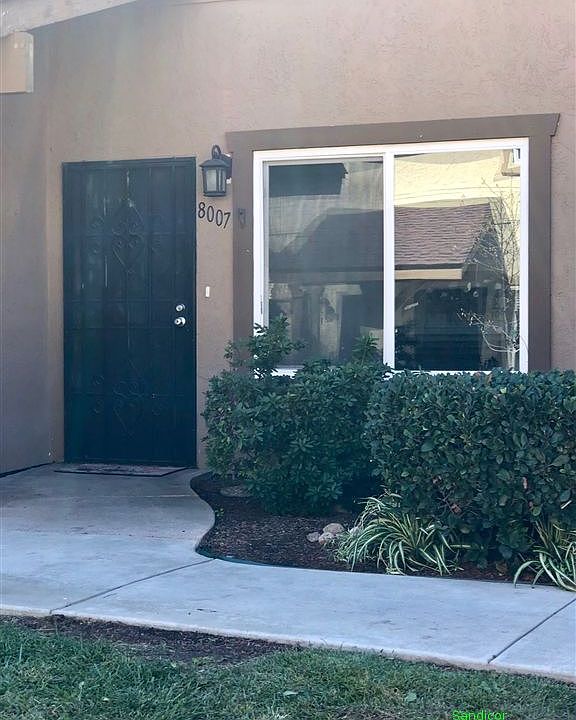 1st image of 8007 Calle Fanita