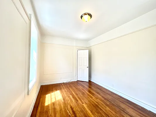 Rented by A&E Real Estate Management | media 9