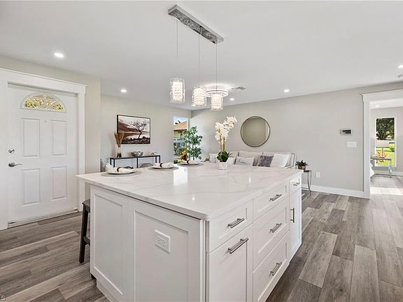 4th image of 4226 Lakewood BLVD #G-5