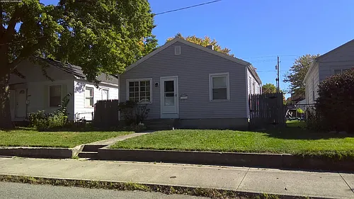 2061 Phenie St Photo 1