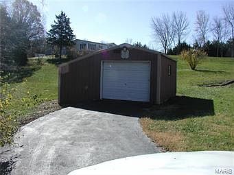 4th image of 3742 Highway Z