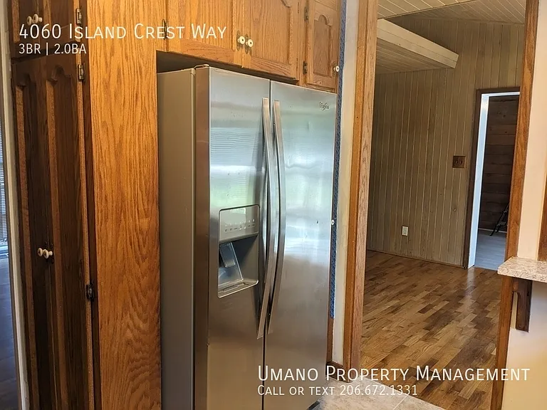 4060 Island Crest Way — Photo 10