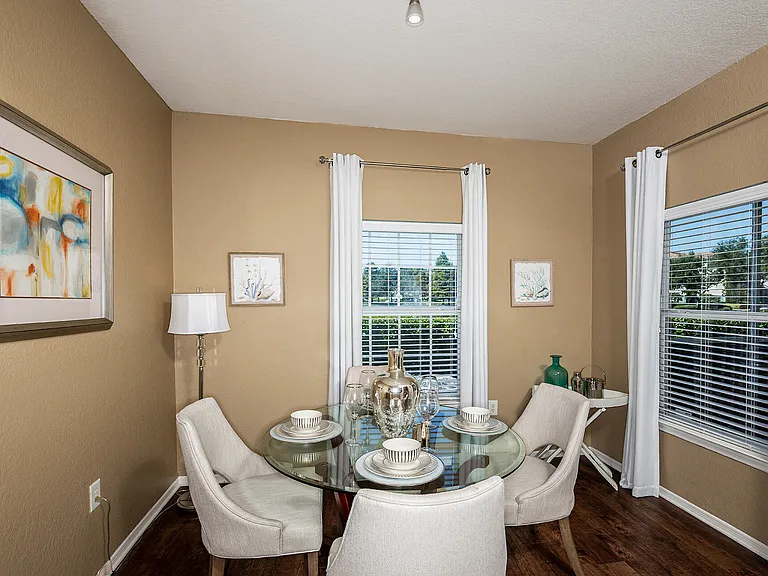 Villas at Gateway — Photo 7