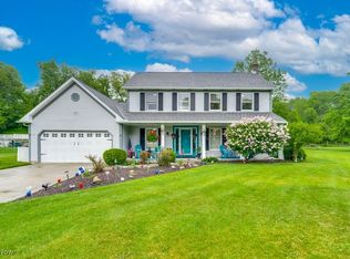 2505 Connecticut Court Dr, Uniontown, OH