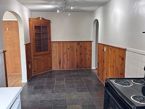 4th image of 3834 Hyde Park Ave APT 6
