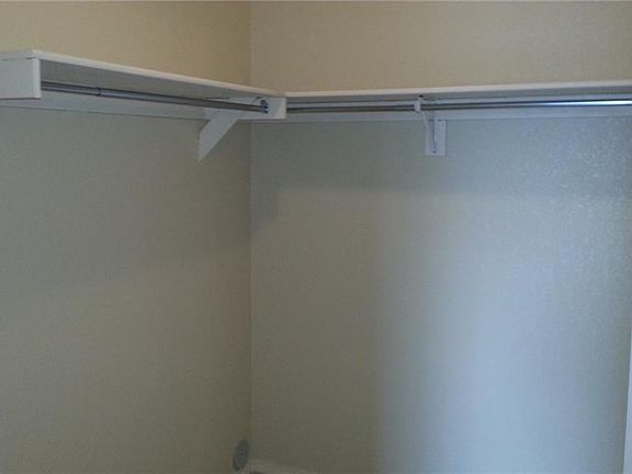 5th image of 5030 Fairbanks Dr APT 205B