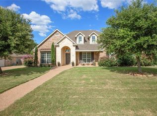 213 Oak Meadow Trl, Mc Gregor, TX 76657