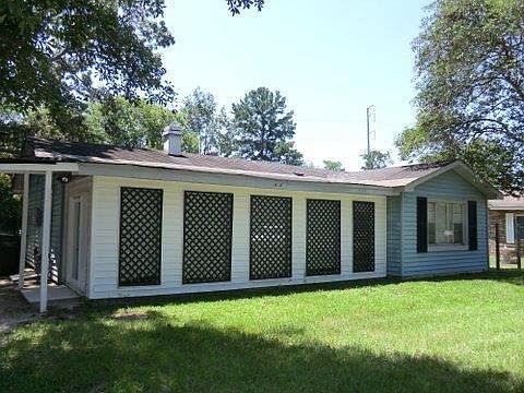 1st image of 1914 Wylie Dr