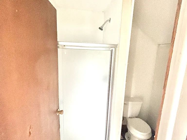 710 Chesaning St #4 — Photo 8