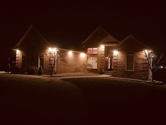 2nd image of 168 Edmonds Way