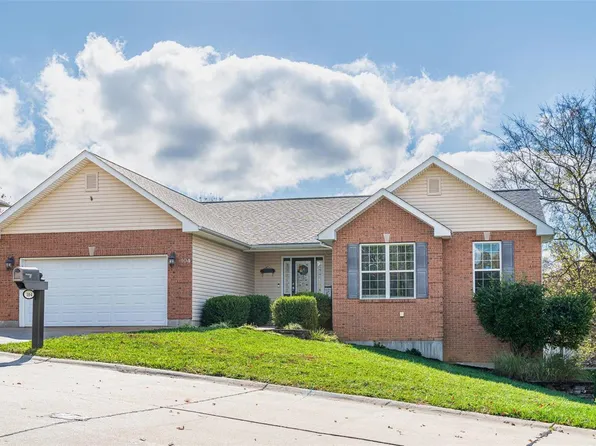 104 Will Ct, Washington, MO 63090