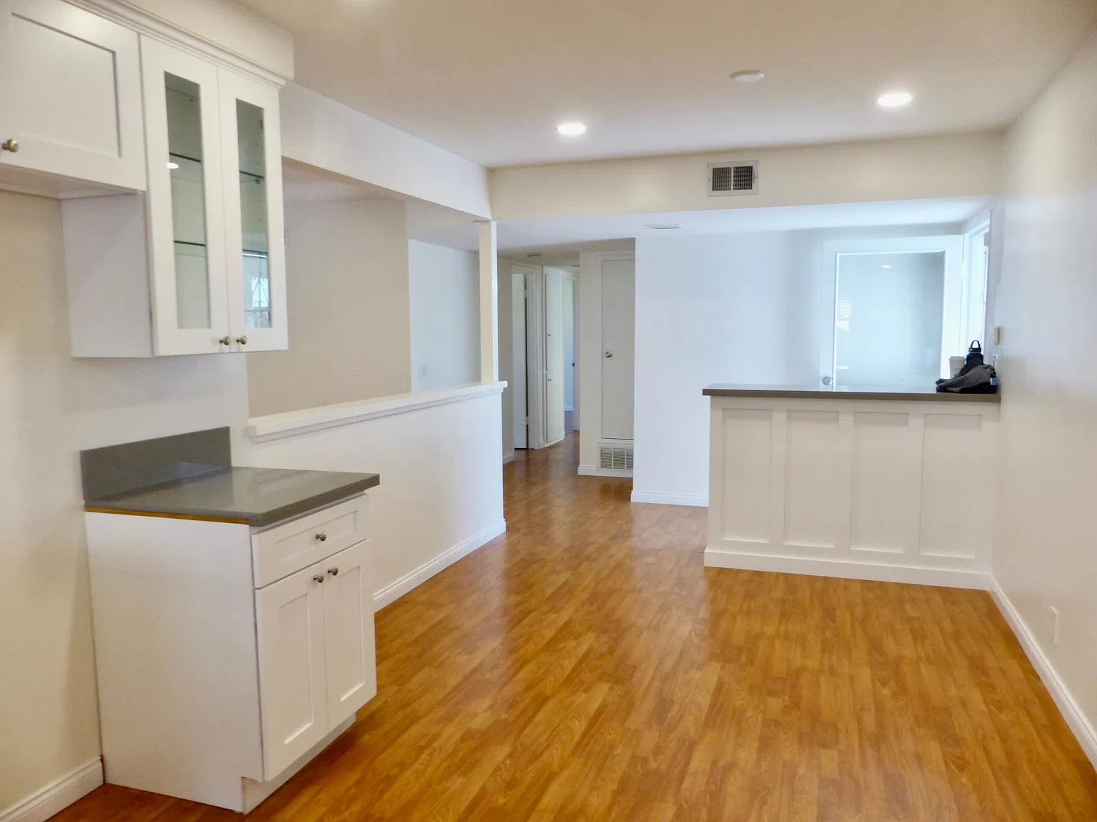 3 bed, 1250 sqft, $4,000 — Photo 4