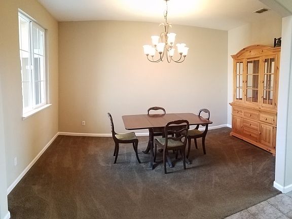 3rd image of 2520 Ramona Ct