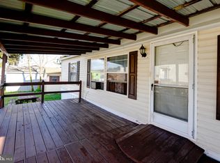 19 Becky Ln, Cochranville, PA 19330