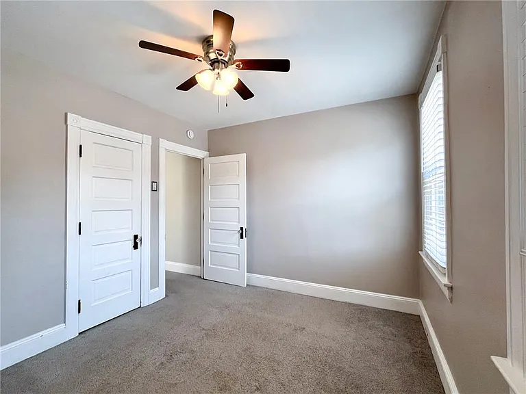 708 Pardee St — Photo 11