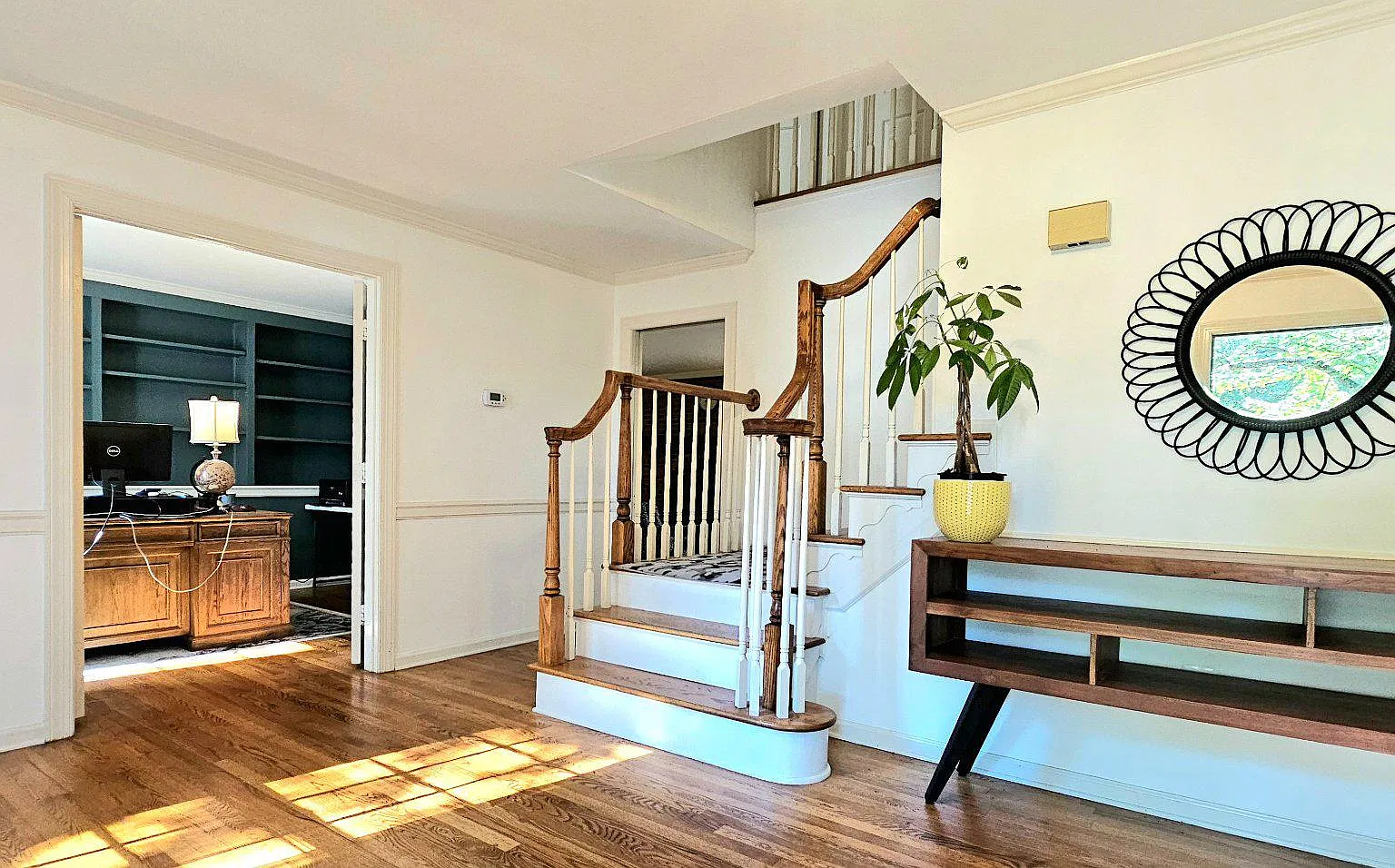 4 bed, 3.5 bath, 4159 sqft, $6,500 — Photo 4