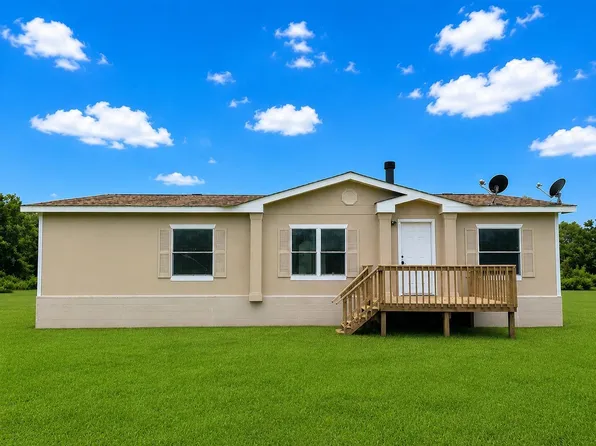 1953 County Road 130, Wharton, TX 77488