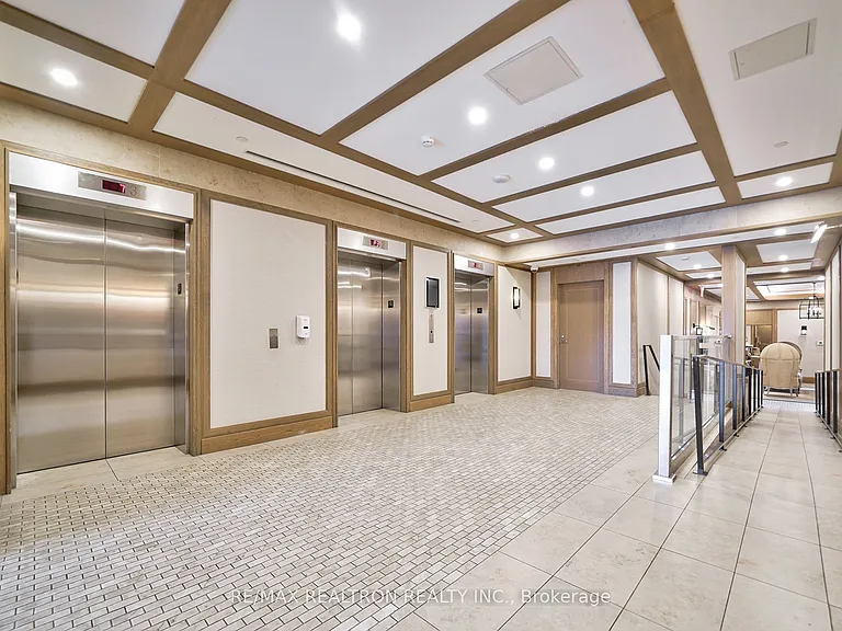 830 Lawrence Ave W #2910 — Photo 4