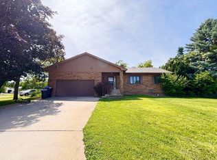 352 23rd Ave, Columbus, NE 68601