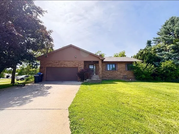 352 23rd Ave, Columbus, NE 68601