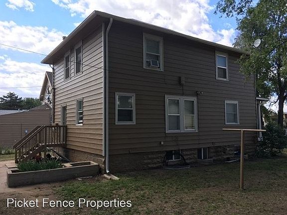 4th image of 1412 6th St APT 1