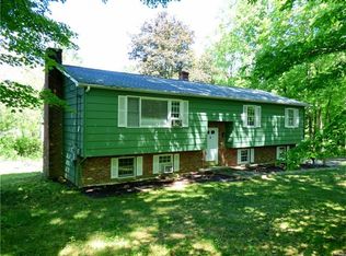 132 Long Meadow Hill Rd, Brookfield, CT 06804