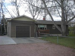 1306 Pine St, Custer, SD 57730