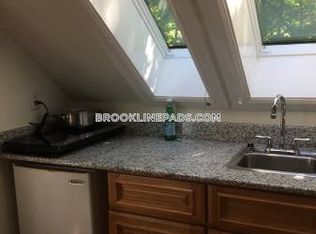 230 Mason Ter, Brookline, MA 02446