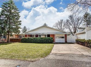14 Forestdale Ave, Fairborn, OH 45324