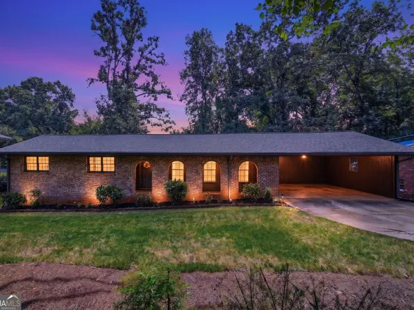 5636 Crestwood Dr, Stone Mountain, GA 30087