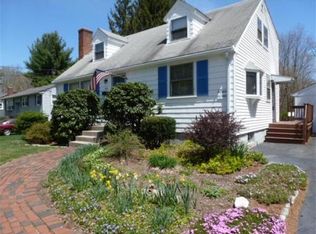 346 Pearl St, Brockton, MA 02301