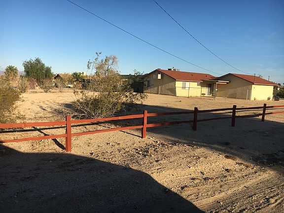 2nd image of 72636 Granite Ln