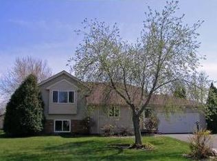 11851 91st Ave N, Maple Grove, MN 55369