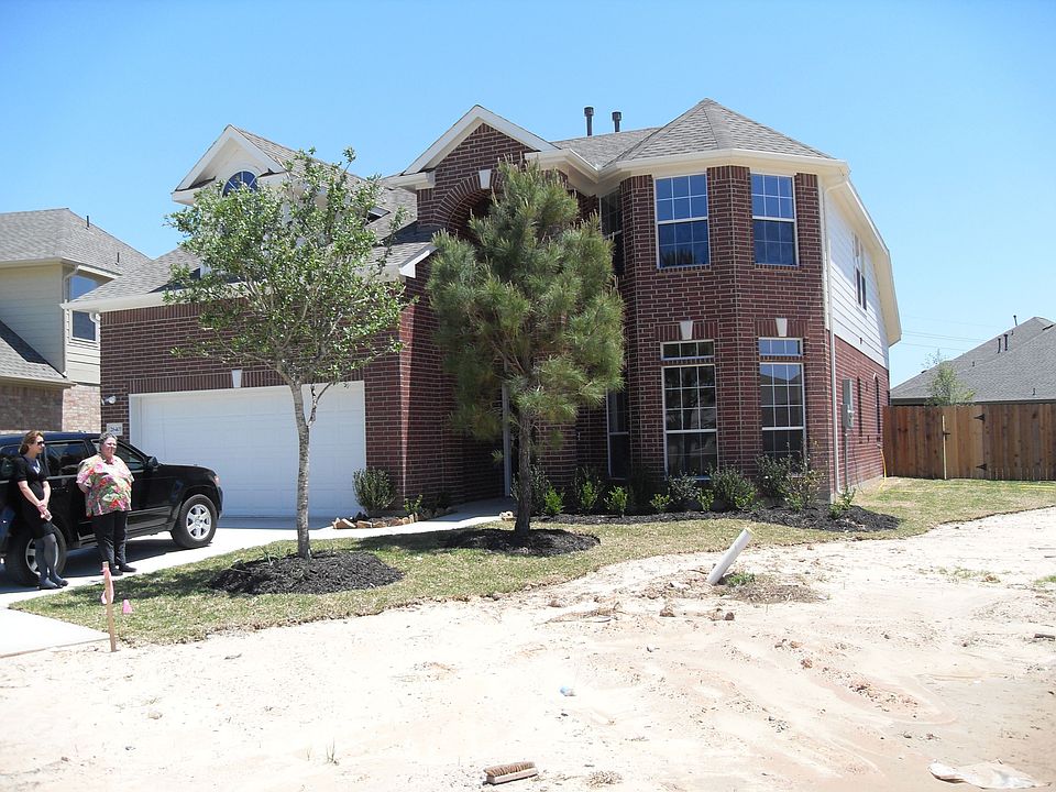 1st image of 26403 Forest Pine Ln