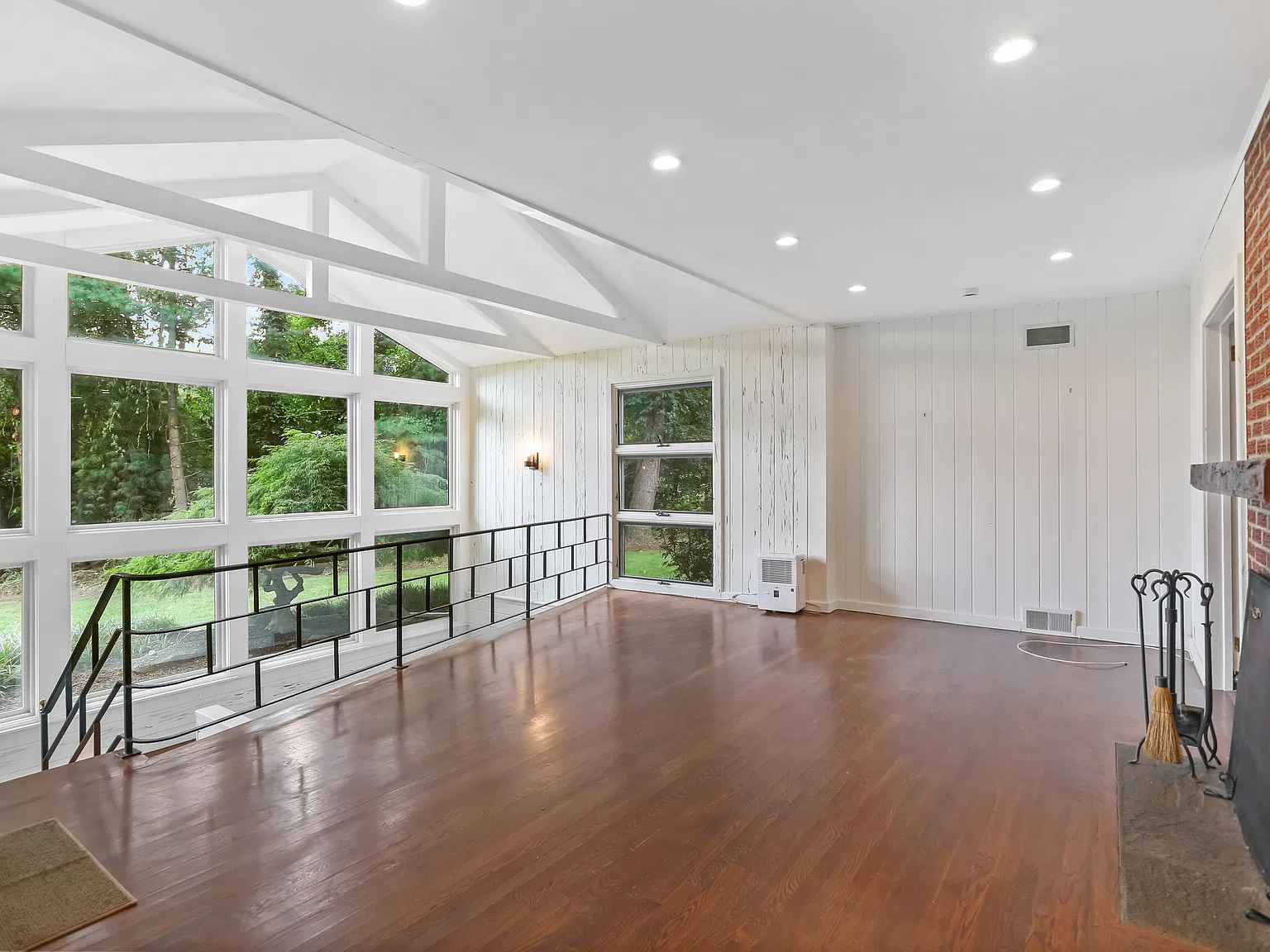 3 bed, 3566 sqft, $6,800 — Photo 4