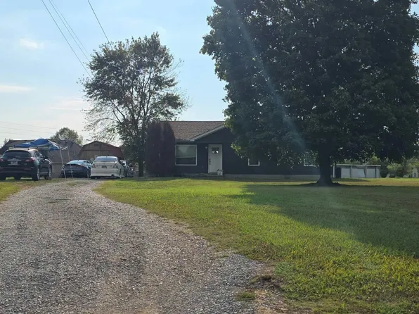 109 Brickyard Ct, Christiana, TN 37037