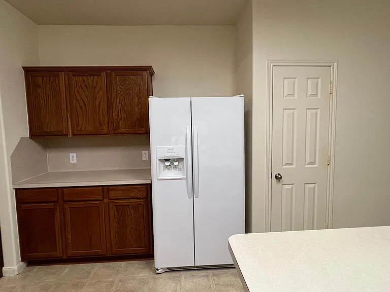 21511 Falvel Lake Dr — Photo 8