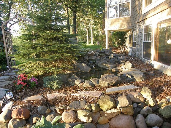 4th image of 409 Vadnais Lake Dr