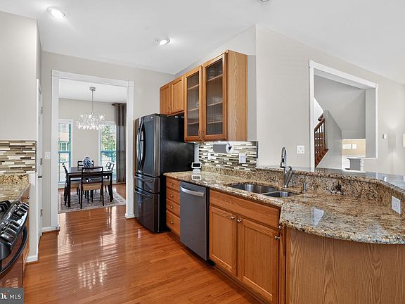 2nd image of 112 Gipsey Ln