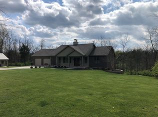 28211 Blackberry Ln, Brookville, IN 47012