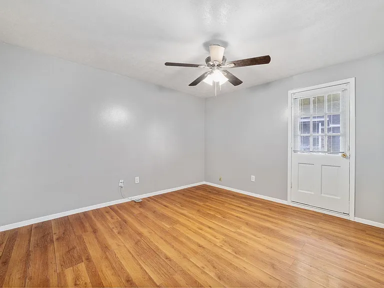 Audrey Lane Townhomes — Photo 40