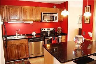 4th image of 801 S Plymouth Ct APT 503