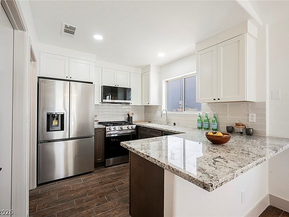 2nd image of 6709 Rio Sands Ct