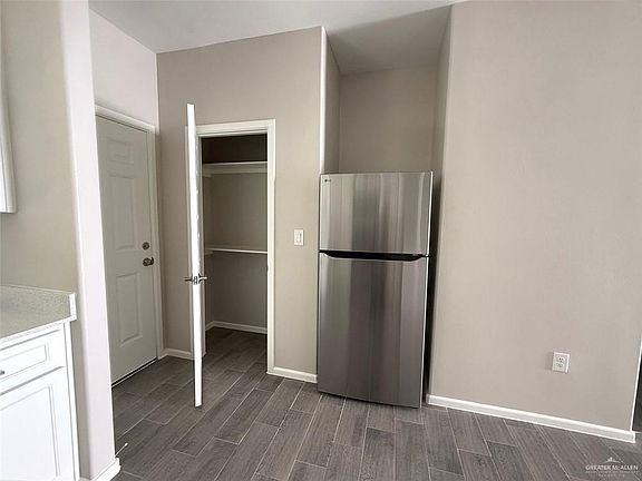 5th image of 2608 E Harrison Ave